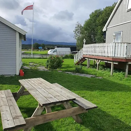 Camp Saltstraumen-elvegard *