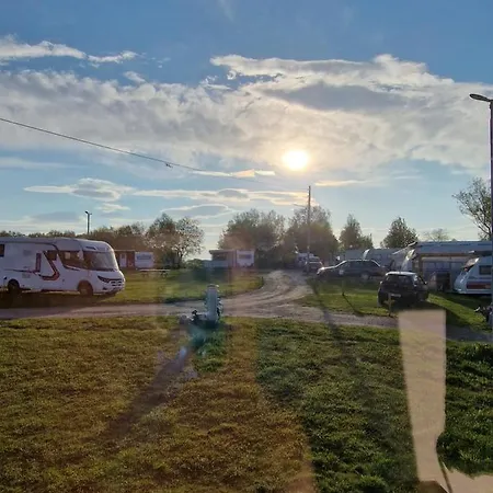 Camp Saltstraumen-elvegard Campeggio