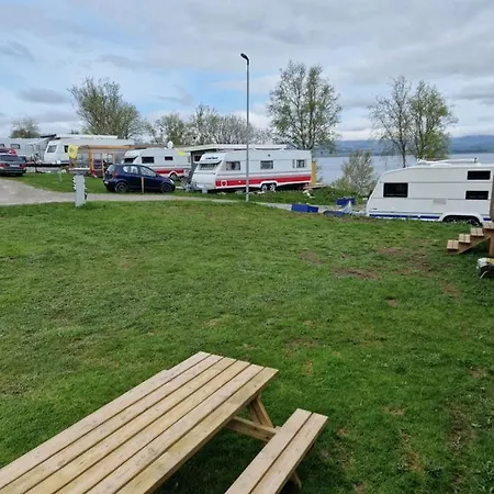 Camp Saltstraumen-elvegard * Μπόντο