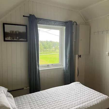 Camp Saltstraumen-elvegard * 보도