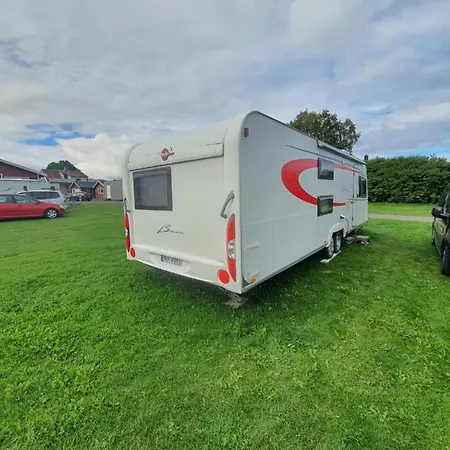 Camp Saltstraumen-elvegard Kamp alanı *