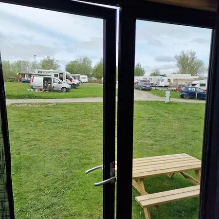 Camp Saltstraumen-elvegard * Bodø